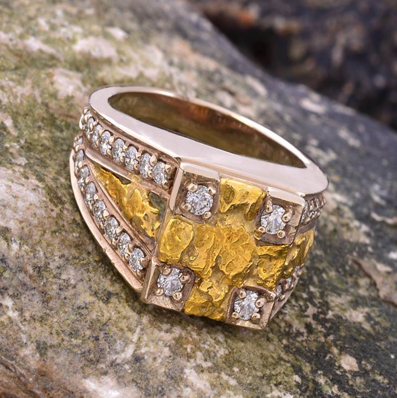 Кольцо со вставками ОСЗ                        Артикул - К 0114