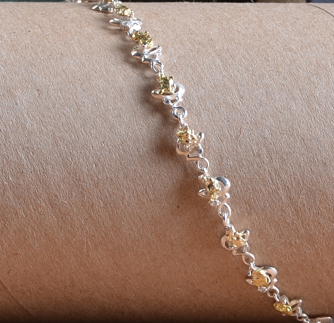 Браслет со вставками ОСЗ                           Артикул - 1048