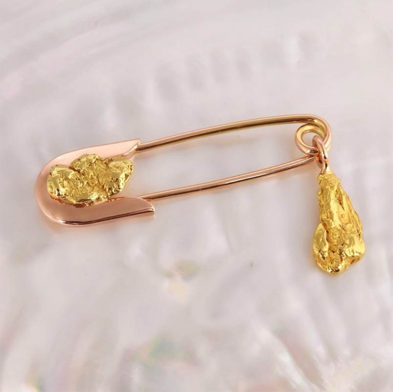 Брошь "Булавка"